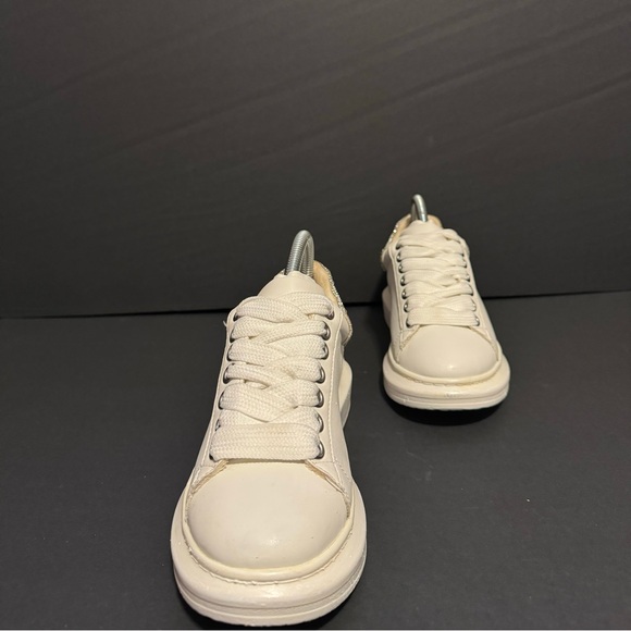 Steve Mafden Bling Tennis Shoes - Picture 4 of 15